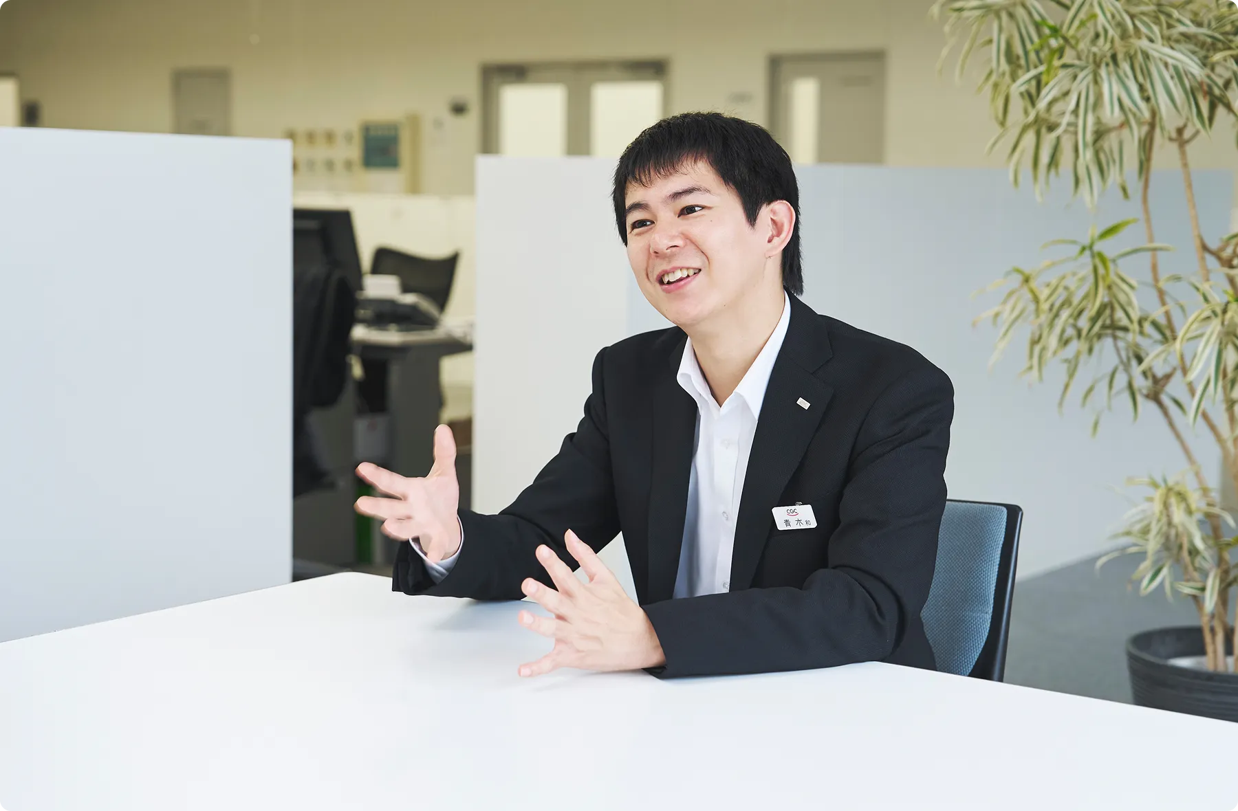 入社の背景に関する写真